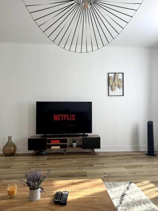 Appartement Cosy Et Lumineux Avec Parking Gratuit Кольмар Экстерьер фото